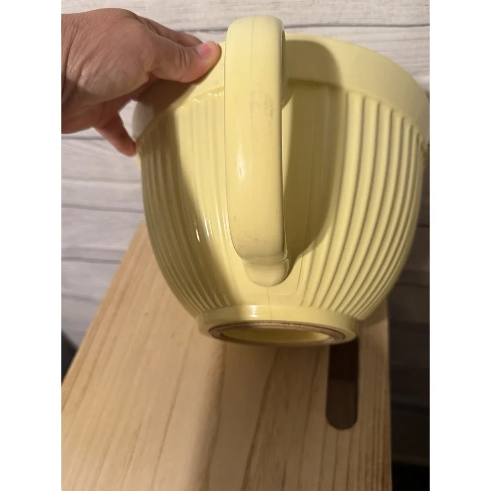 Norpro Melamine 1017 Grip-EZ Mixing Bowl,‎ 4 quart, Yellow, 3.8 liters
